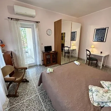 Nero's Apartment *